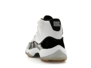 Air Jordan 11