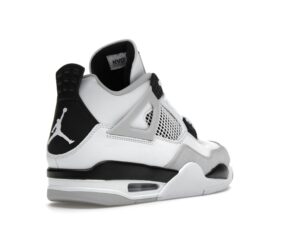 Jordan 4 Retro