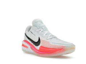 Basketball shoes