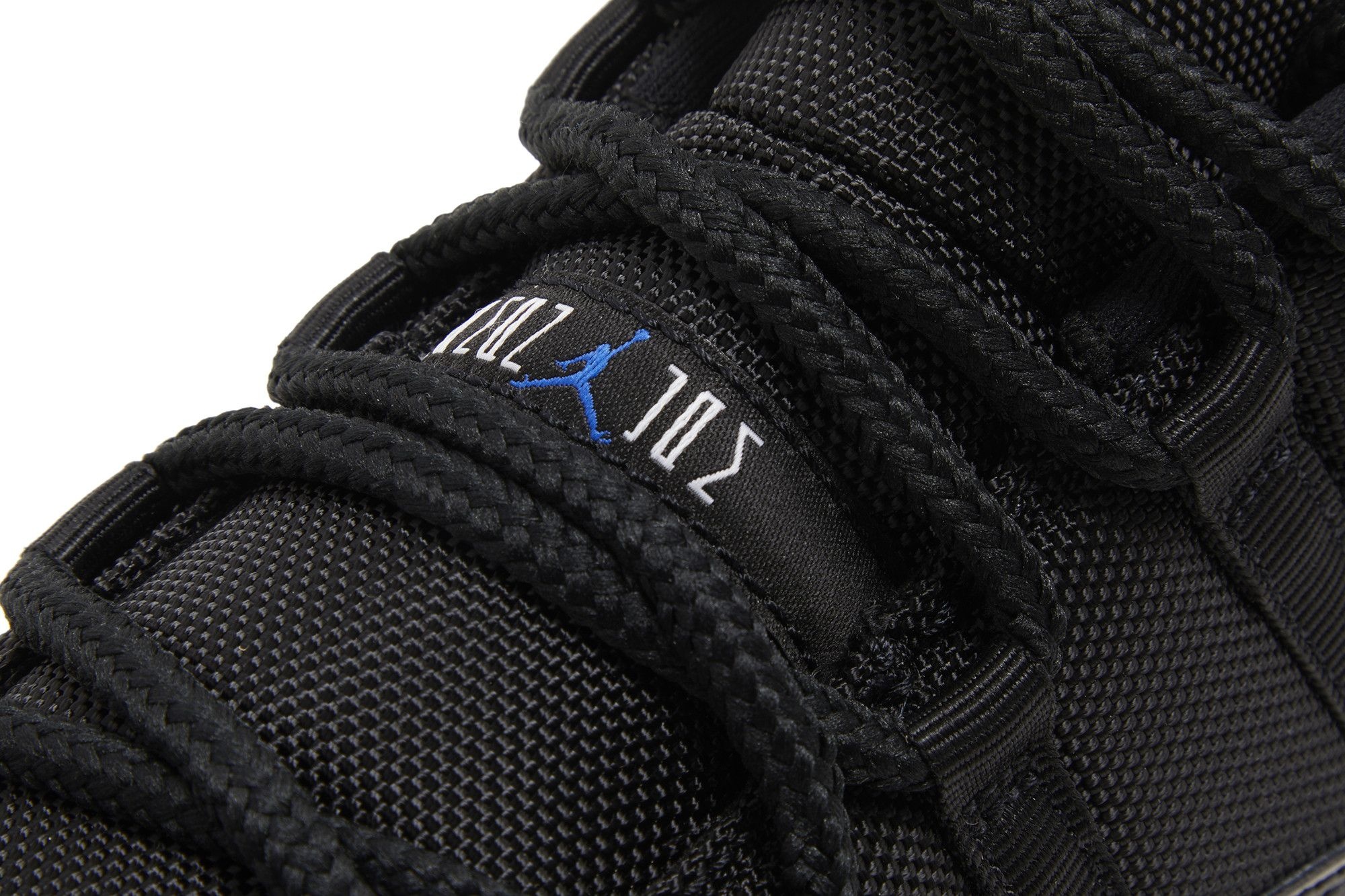 Jordan 11 Retro Low Space Jam - Black/Varsity Royal/White - FV5104-004